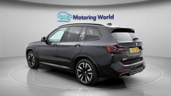BMW iX3 M SPORT