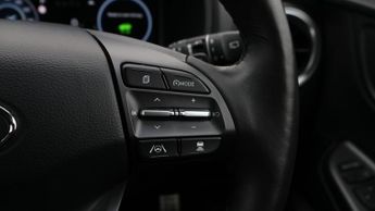 Hyundai KONA PREMIUM