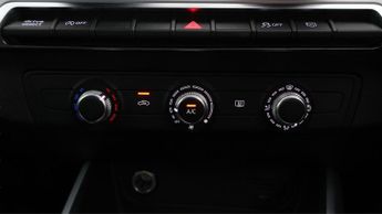 Audi Q2 TFSI S LINE BLACK EDITION