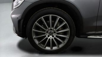 Mercedes-Benz GLC GLC 220 D 4MATIC AMG LINE PREMIUM