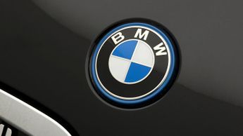 BMW 3 Series 330E M SPORT