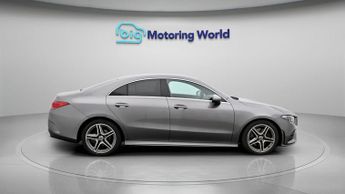 Mercedes-Benz CLA CLA 200 AMG LINE