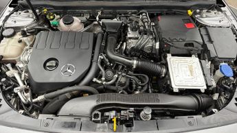 Mercedes-Benz CLA CLA 250 E AMG LINE PREMIUM