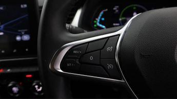 Renault Captur TECHNO E-TECH