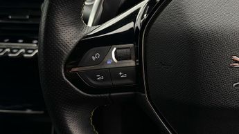 Peugeot 208 PURETECH GT LINE S/S