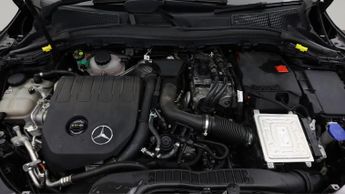 Mercedes-Benz GLA GLA 250 E AMG LINE
