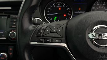 Nissan Qashqai DIG-T TEKNA DCT