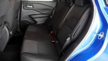 Nissan Qashqai DIG-T N-CONNECTA DCT