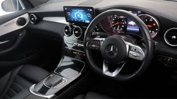 Mercedes-Benz GLC GLC 220 D 4MATIC AMG LINE