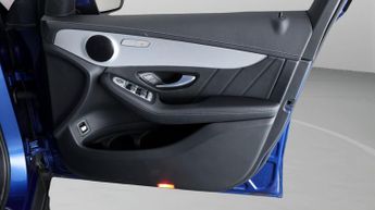 Mercedes-Benz GLC GLC 220 D 4MATIC AMG LINE