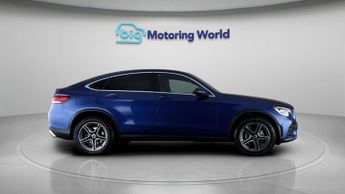 Mercedes-Benz GLC GLC 220 D 4MATIC AMG LINE