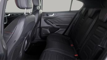 Ford Focus ST-LINE X