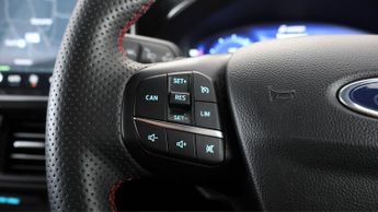 Ford Focus ST-LINE X