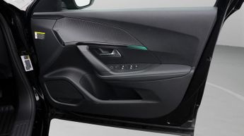 Peugeot E-2008 ALLURE PREMIUM