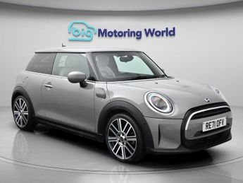 MINI Hatch COOPER EXCLUSIVE