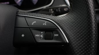 Audi Q5 TFSI E S LINE QUATTRO