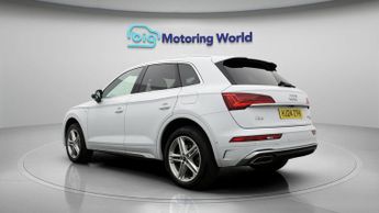 Audi Q5 TFSI E S LINE QUATTRO