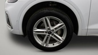 Audi Q5 TFSI E S LINE QUATTRO