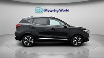 MG MG ZS TROPHY CONNECT