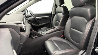 MG MG ZS TROPHY CONNECT