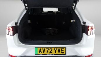 Ford Mustang Mach-E BASE