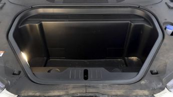 Ford Mustang Mach-E BASE