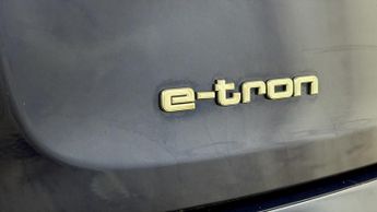 Audi e-tron SPORTBACK QUATTRO S LINE
