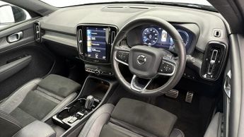 Volvo XC40 RECHARGE T4 R-DESIGN