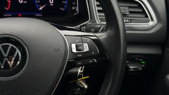Volkswagen T-Roc SEL TSI EVO DSG