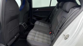 Volkswagen Golf GTE DSG