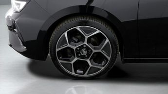 Vauxhall Astra ULTIMATE