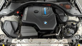 BMW 3 Series 330E M SPORT