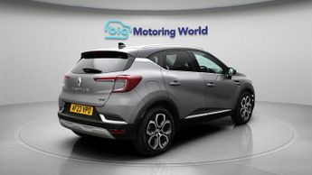 Renault Captur TECHNO E-TECH