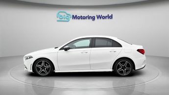 Mercedes-Benz A Class A 180 D AMG LINE EXECUTIVE