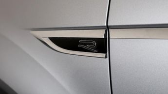 Volkswagen T-Roc R-LINE TSI DSG