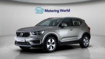 Volvo XC40 T3 MOMENTUM