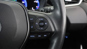 Toyota Corolla ICON TECH