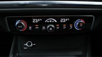 Audi Q3 SPORTBACK TFSI E S LINE VORSPRUNG