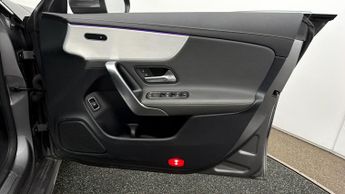 Mercedes-Benz CLA CLA 250 E AMG LINE PREMIUM PLUS