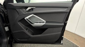 Audi Q3 TFSI E TECHNIK