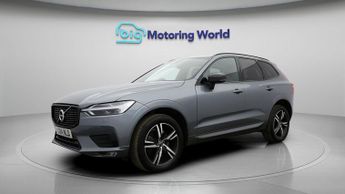 Volvo XC60 B5 R-DESIGN