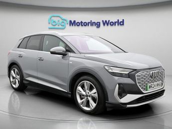 Audi Q4 S LINE QUATTRO