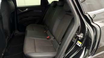 Audi Q4 e-tron SPORTBACK S LINE