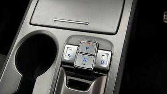 Hyundai KONA PREMIUM