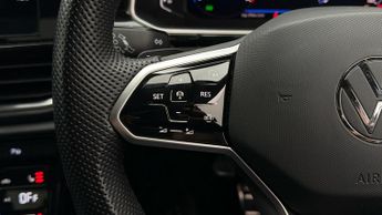 Volkswagen T-Roc R-LINE TSI DSG