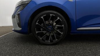Renault Clio ESPRIT ALPINE E-TECH