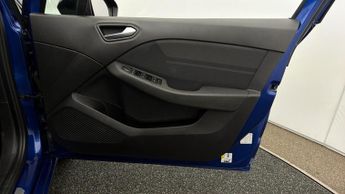 Renault Clio ESPRIT ALPINE E-TECH