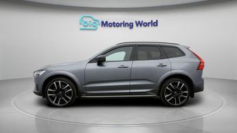Volvo XC60 T5 R-DESIGN PRO AWD