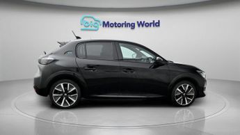 Peugeot E-208 GT PREMIUM