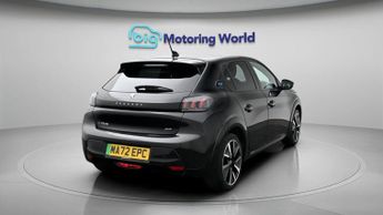 Peugeot E-208 GT PREMIUM